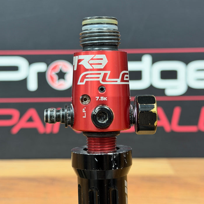 Pre Owned - Empire Flo Pro Regulator - Red
