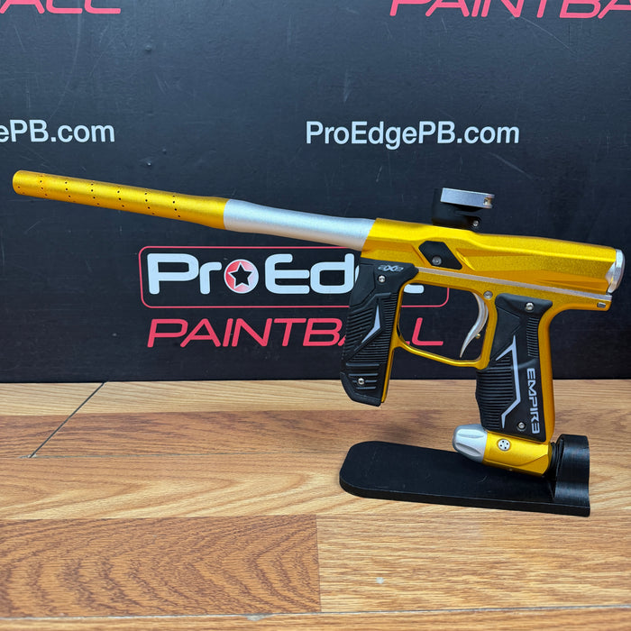 Pre Owned - Empire Axe 2.0 - Gold Silver
