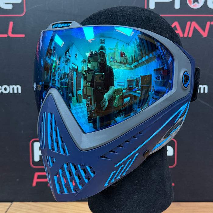 Store Demo - Dye I5 Paintball Goggle - RaiseUp - Blue Grey