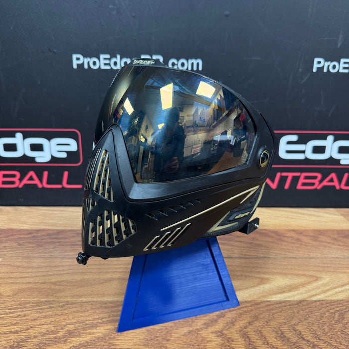 Pre Owned - Dye I5 Black/Gold