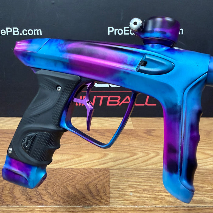 Pre Owned - DLX Luxe TM40 - Cotton Candy Blue Pink