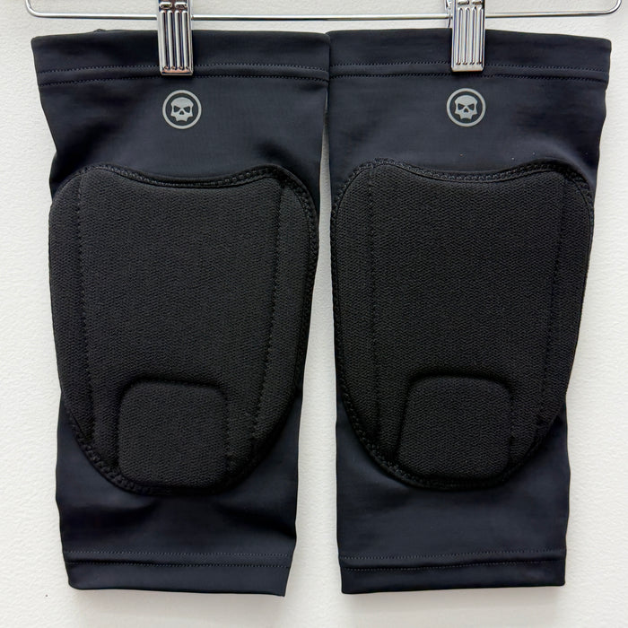 Pre Owned - Infamous Pro DNA Knee Pads - Black - Medium
