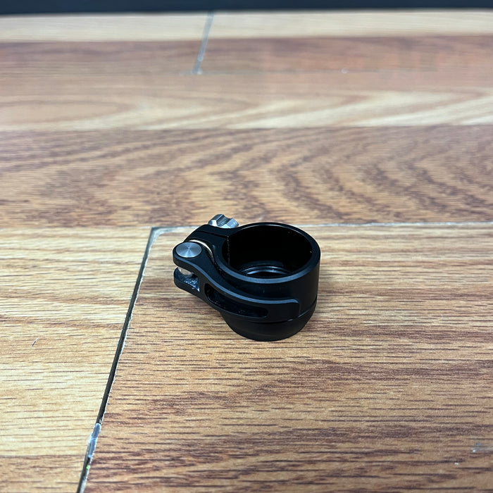 Pre Owned - Planet Eclipse Low Rise Feedneck - Black