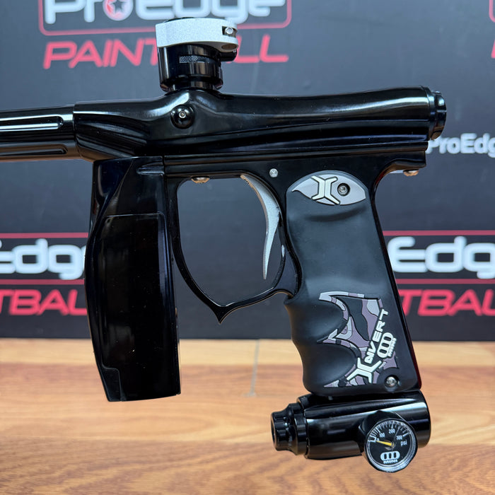 Pre Owned - Invert Mini - Gloss Black