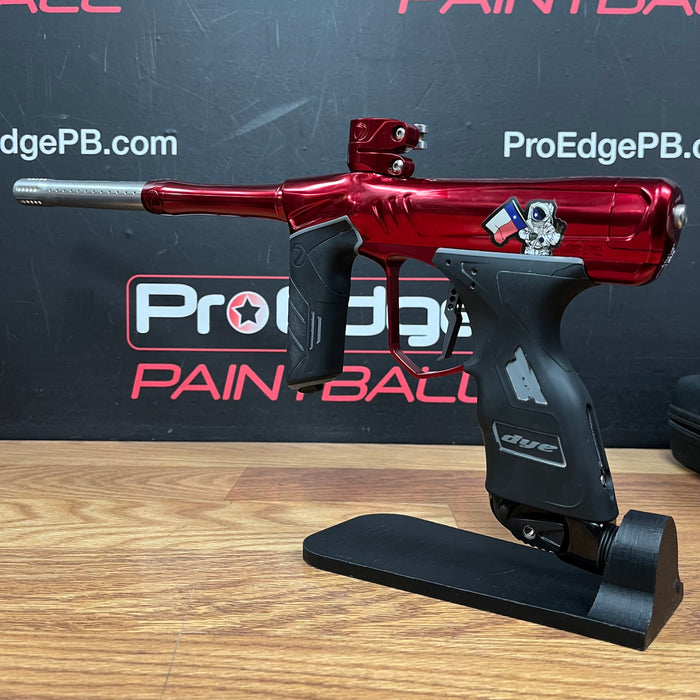 Pre Owned - Dye DSR + - Red