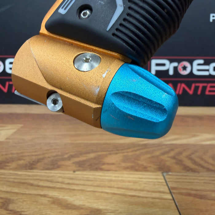 Pre Owned - Empire Axe 2.0 - Orange Blue