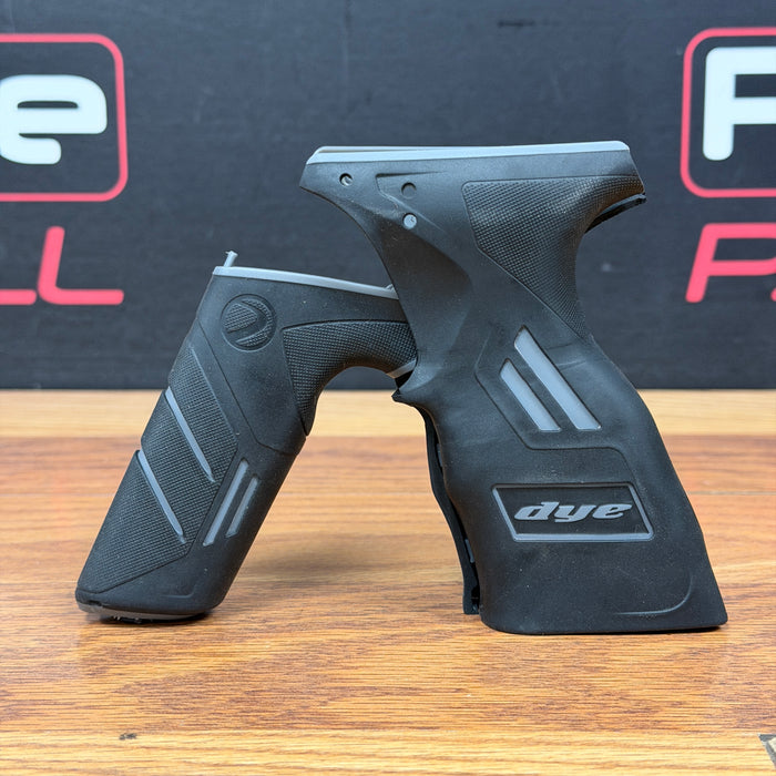 Pre Owned - Dye DSR Grips - Black