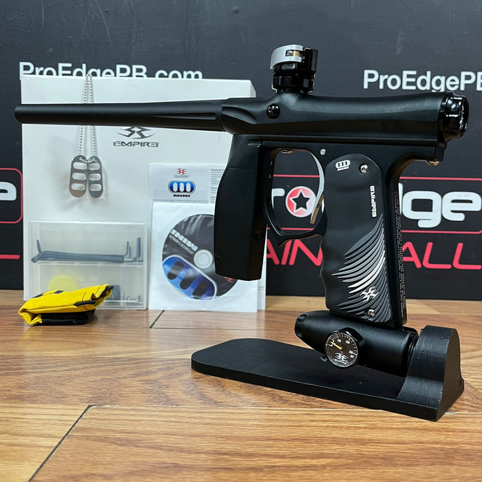 Pre Owned - Invert Mini - Black