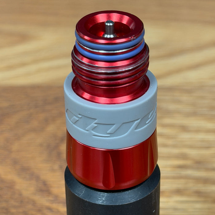 Pre Owned - Dye Regulator Extender - Red