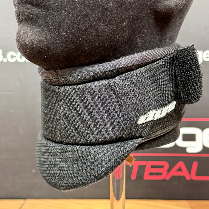 Pre Owned - Dye Neck Protector - Black
