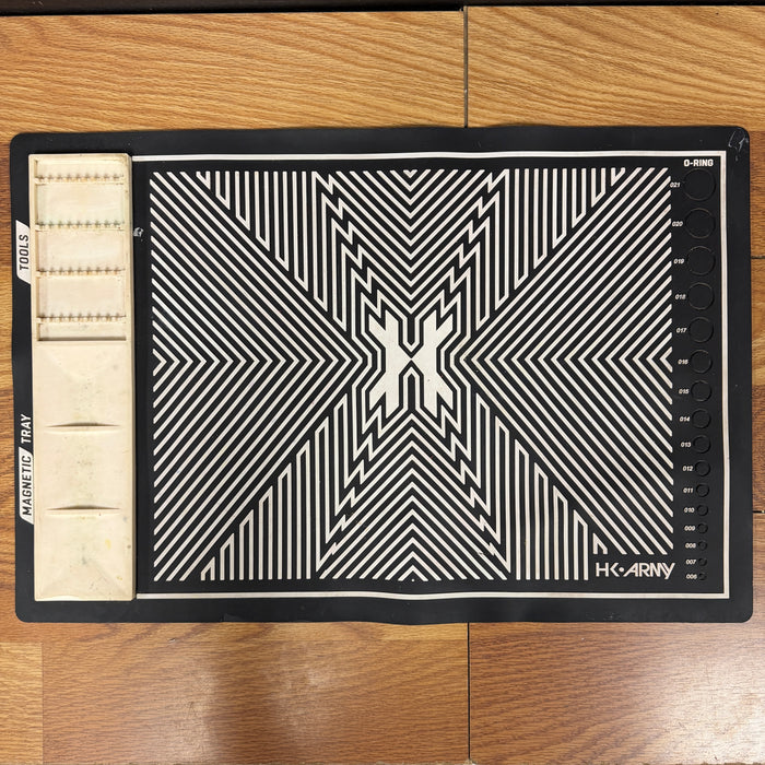 Pre Owned - HK Army Tech Mat - Black White