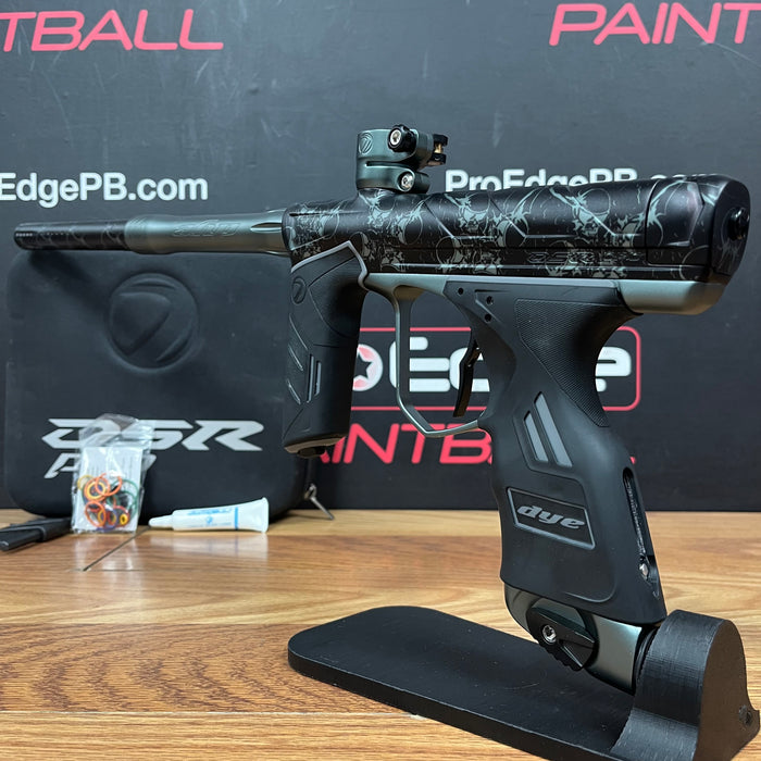Pre Owned - Dye X Sandana DSR Pro - Black Flying Skulls