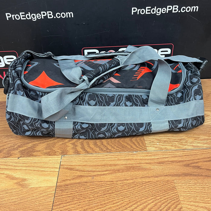 Pre Owned - Assassin Duffle Bag - Red
