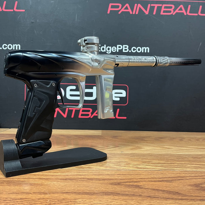 Pre Owned - Field 1 Force V2 - Yosh Rau Signature Series