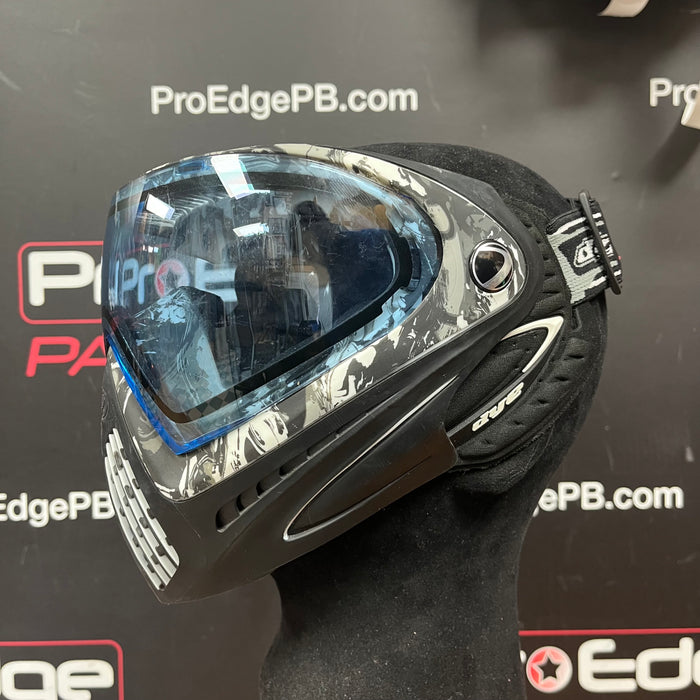 Pre Owned - Dye I4 Mask - Black/White Swirl